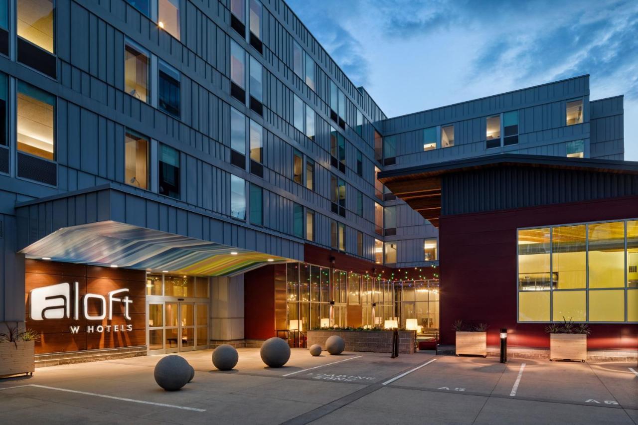 Aloft Minneapolis Exterior photo